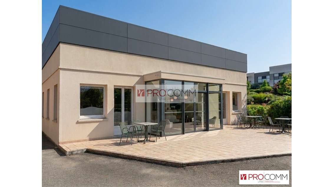 LUISANT - LOCAL COMMERCIAL à vendre
