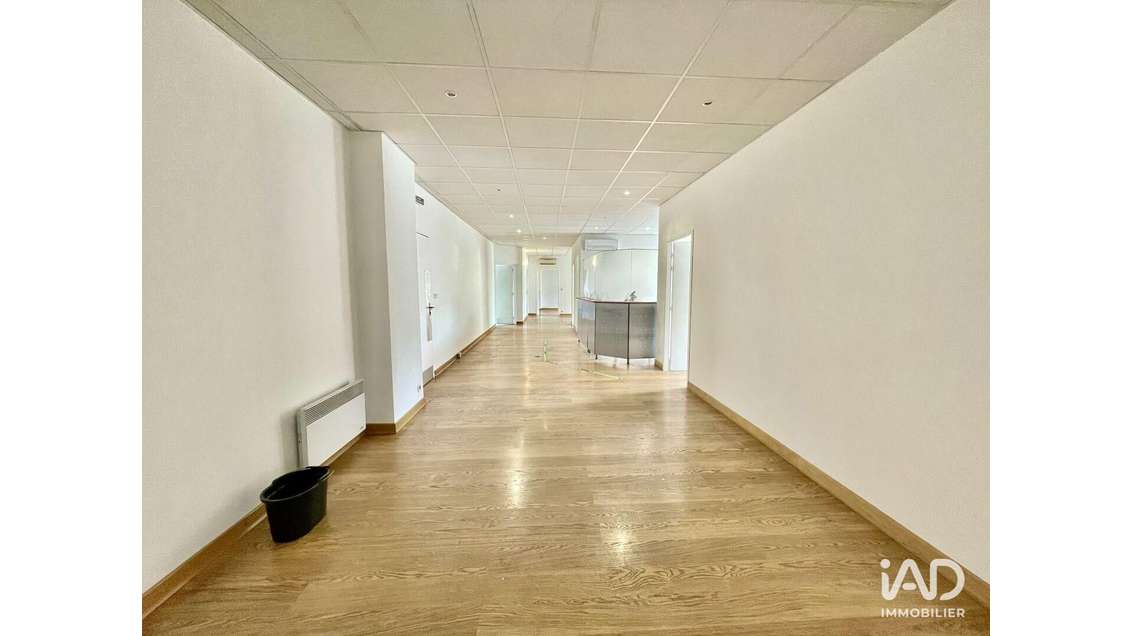 Local commercial à Lunel