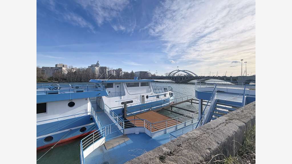 Murs commerciaux - Emplacement premium - péniche