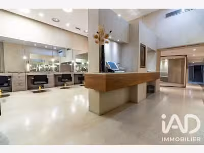 Vente local 250m² à Lyon 6e Place Maréchal Lyautey