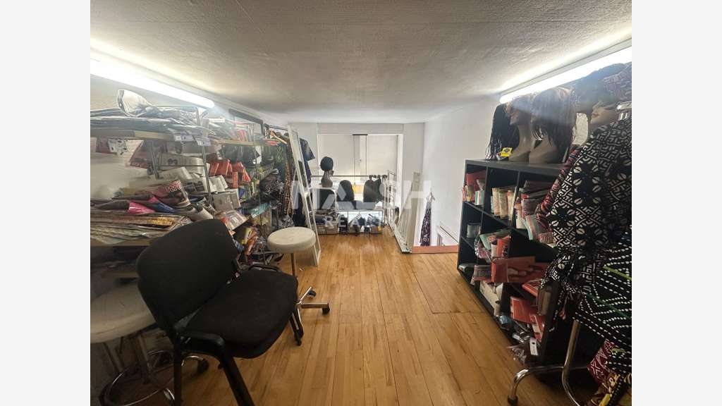 LOCAL COMMERCIAL - À VENDRE - 39 m² - LYON 7