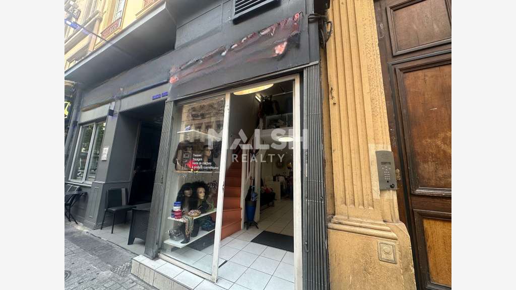 LOCAL COMMERCIAL - À VENDRE - 39 m² - LYON 7