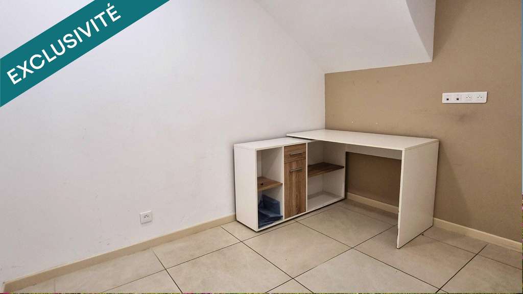 Vente local 67m² au centre de Mandres les Roses