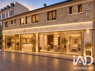Local commercial à Mantes-la-Jolie