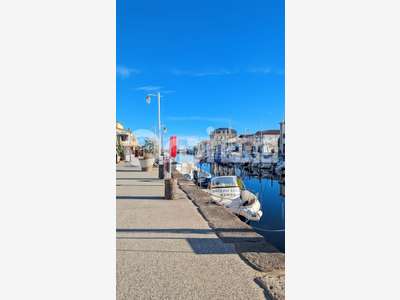 AV grande maison 3 faces 180m² vue port Marseillan