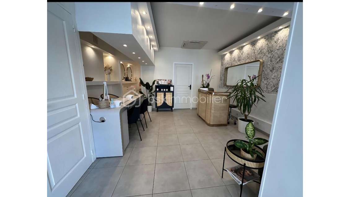 Cède droit au bail local commercial 52m² Marseille