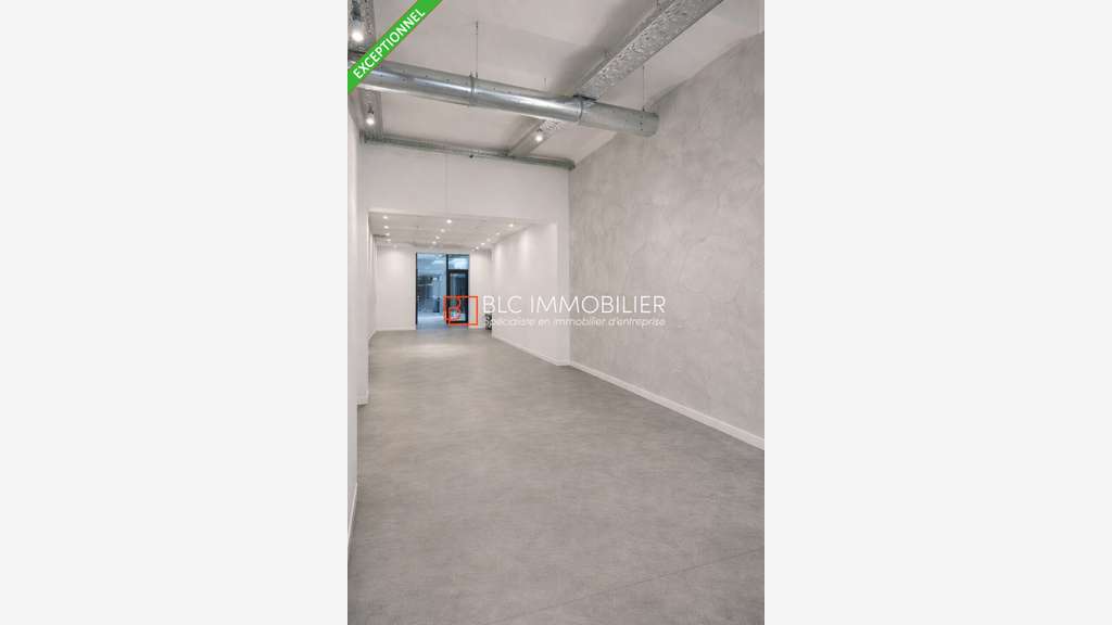 Local commercial 240m² à vendre à Marseille 1er