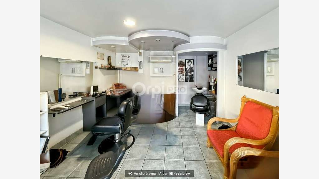 MARSEILLE - LOCAL COMMERCIAL à vendre