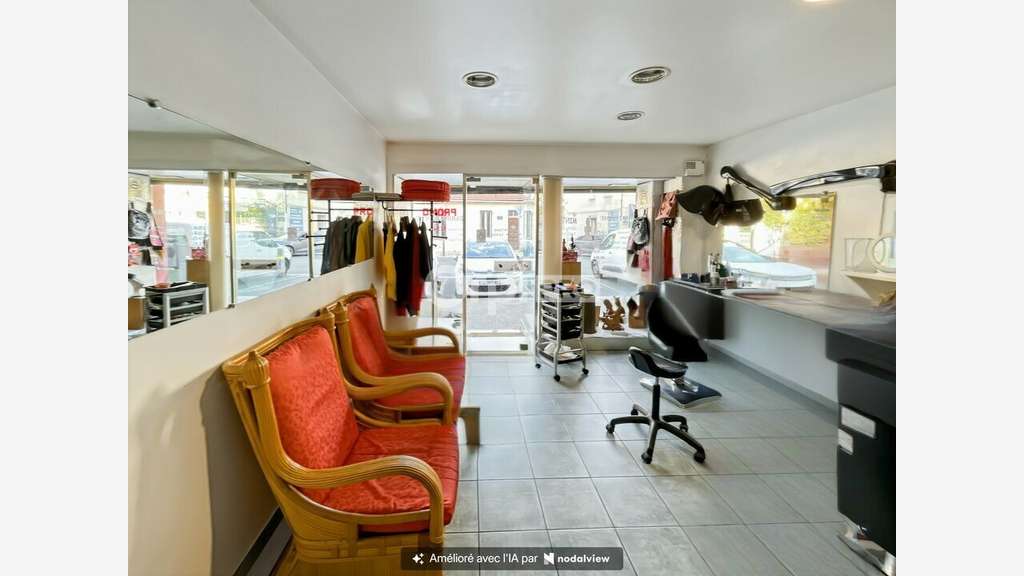 MARSEILLE - LOCAL COMMERCIAL à vendre