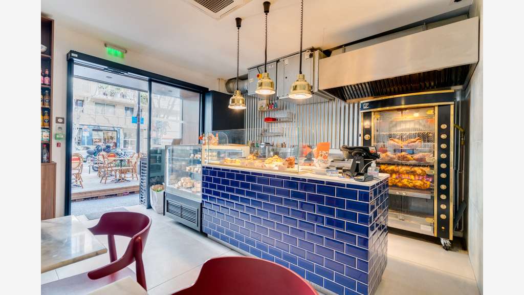 EXCLUSIVITE AV 2 commerces mitoyens à Marseille 7e