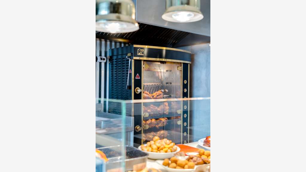 EXCLUSIVITE AV 2 commerces mitoyens à Marseille 7e