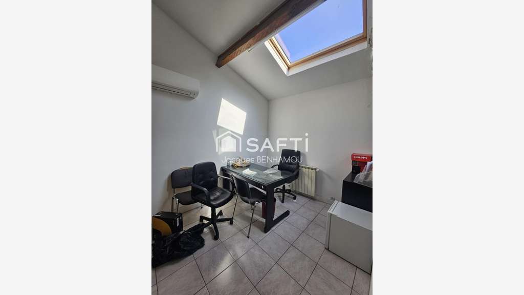Vente murs commerciaux de 120m² à Marseille 13009