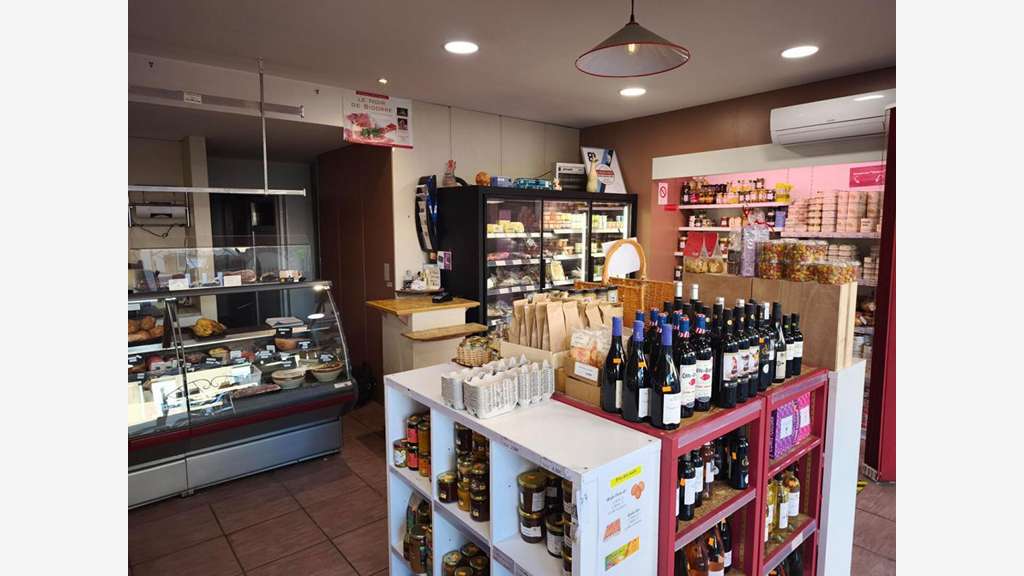 CENTRE MAZAMET - MURS COMMERCIAUX MIXTES