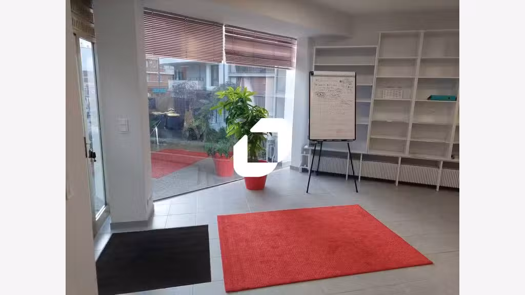 Vente Local commercial 93m² Meudon