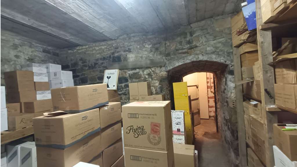 Fonds de commerce caviste et vente de produits