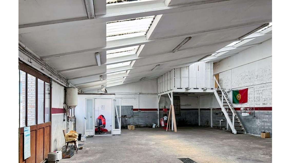 Vente murs 450m² Moissy-Cramayel quartier des Grès