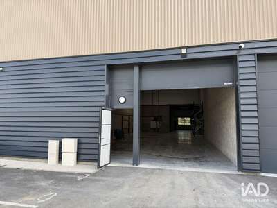 Local commercial à Moissy-Cramayel