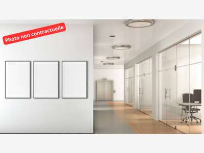 A vendre local commercial de 60m² à Moncé en Belin