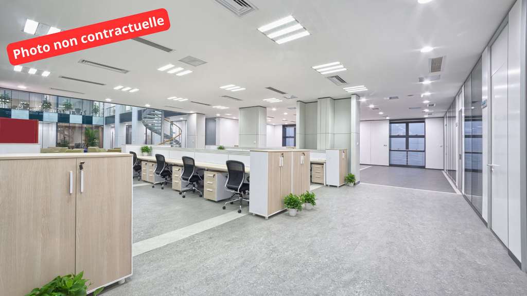 A vendre local commercial de 60m² à Moncé en Belin