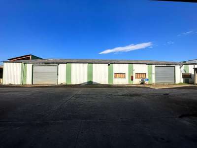 4000 m² de batiment industriel sur 6750 m² de t