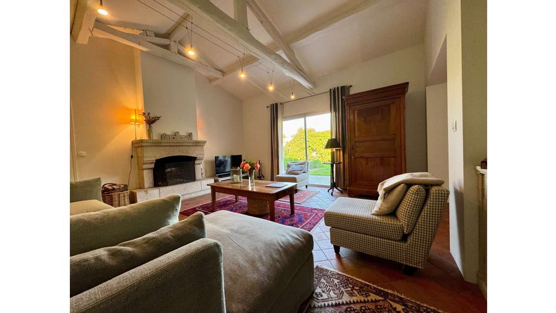 Murs commerciaux pharmacie + maison à Montaigu