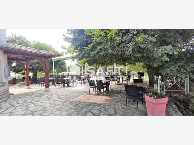 AV immeuble mixte restaurant sur Castelsarrasin