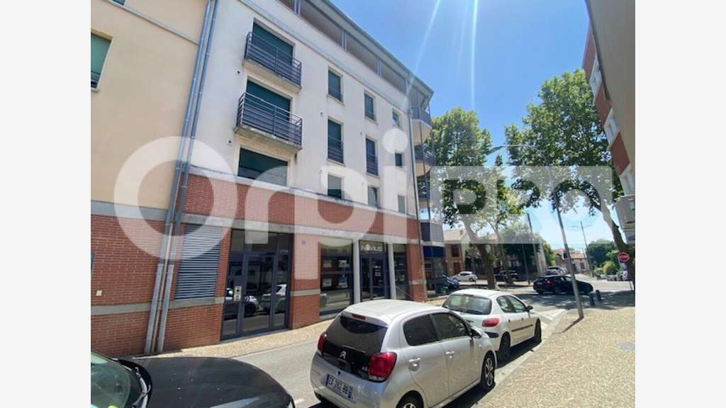 MONTAUBAN - LOCAL COMMERCIAL à vendre