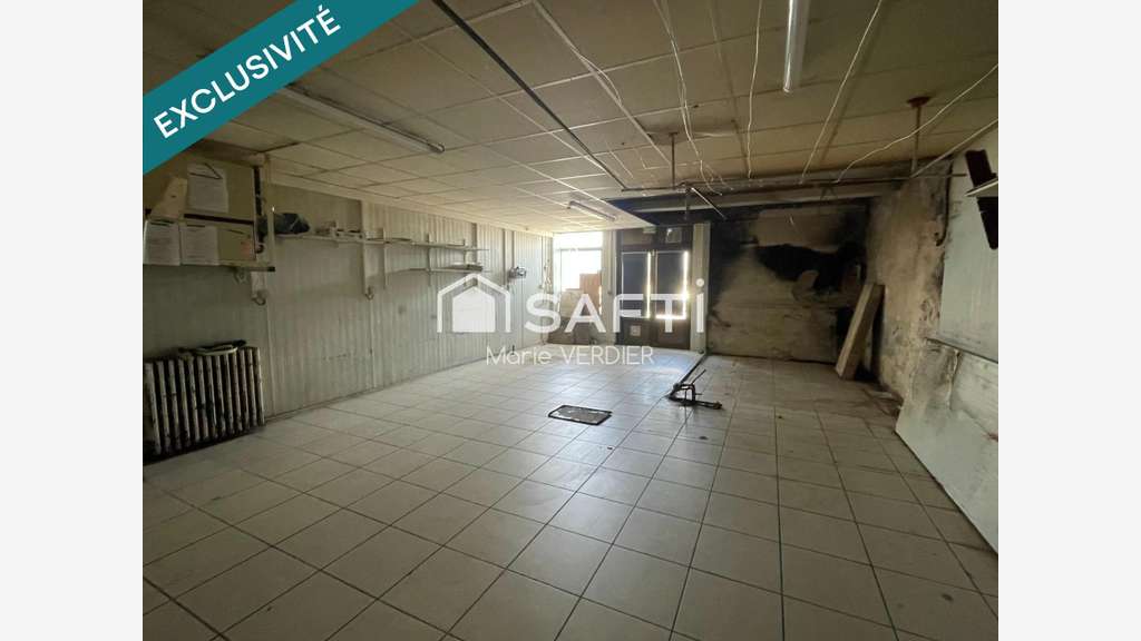 Vente local commercial de 200m² à Montbazens