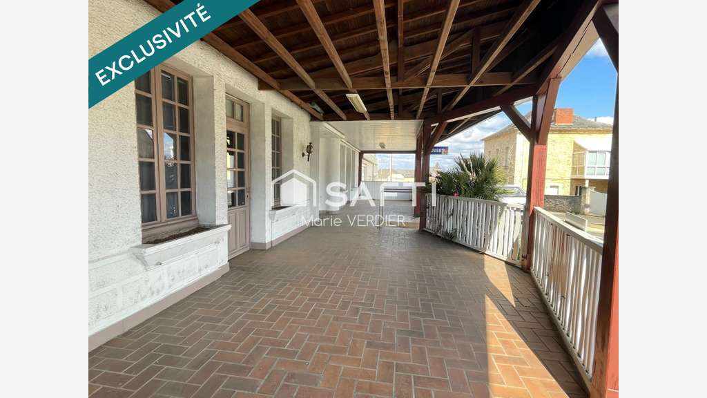 Local commercial de 236 m2 possibilité de diviser