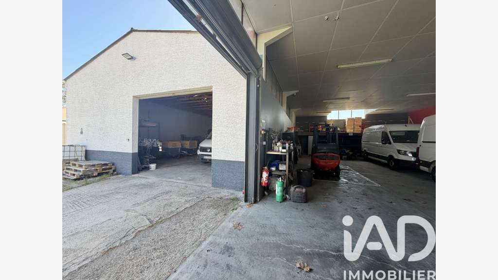 Vente local 350m² sur 1075m² ZAC Montblanc
