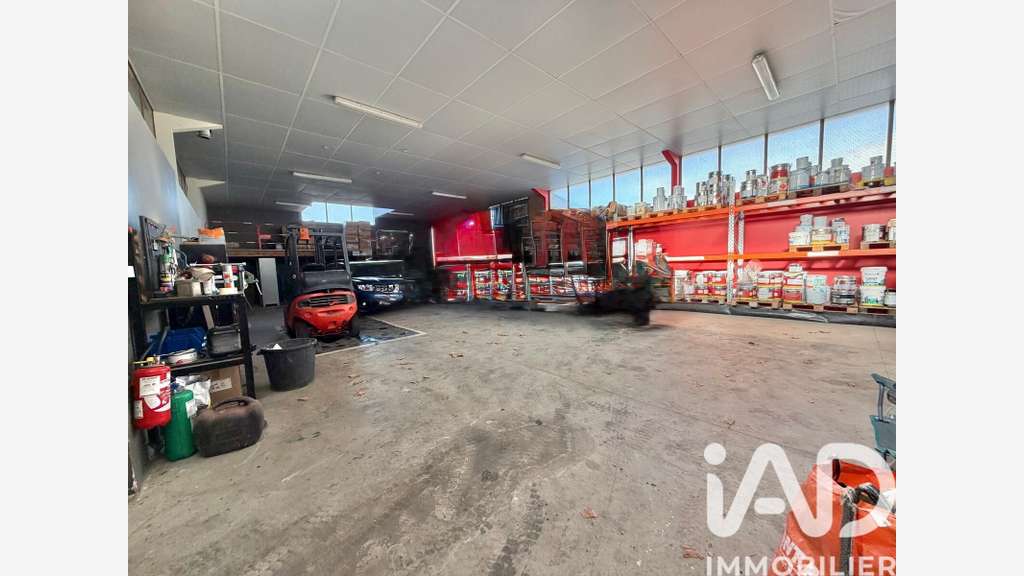 Vente local 350m² sur 1075m² ZAC Montblanc