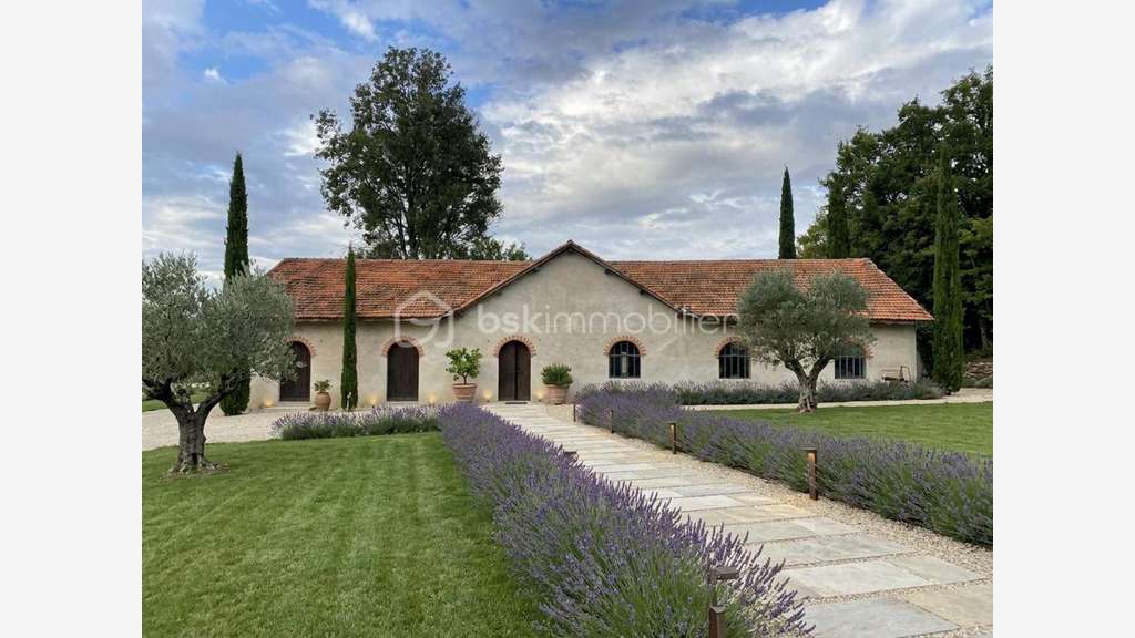 Vente bien à multi projets à Montélimar