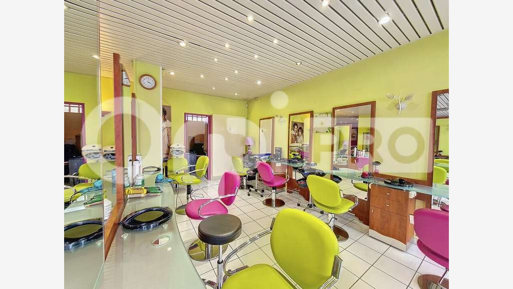 Local commercial de 100m² à vendre à Montluçon
