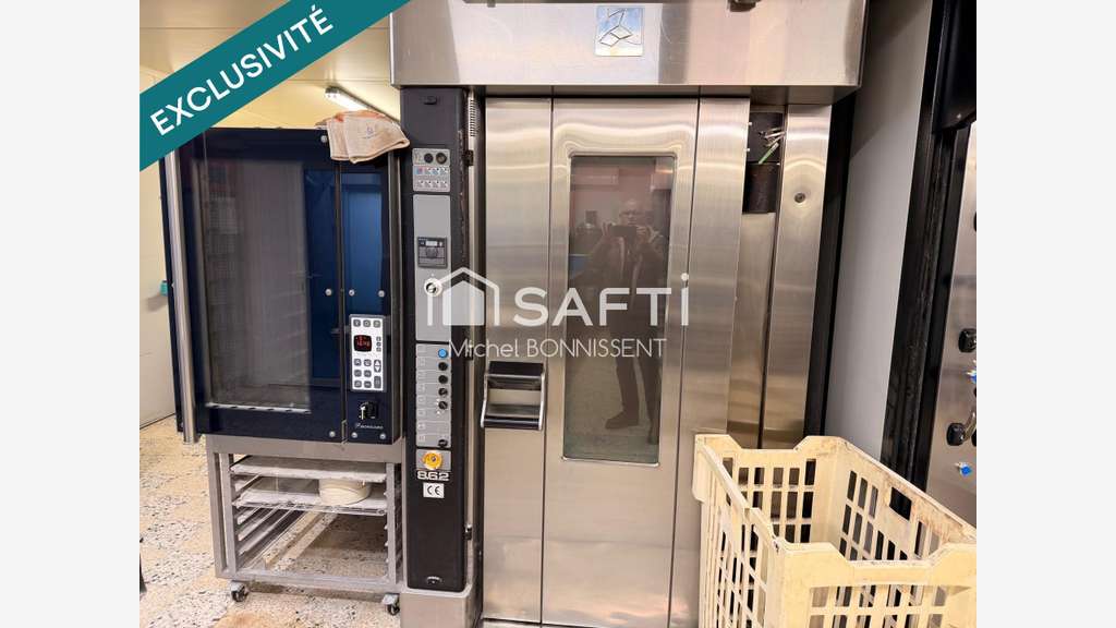 Vente immeuble commercial 310m² à Montluçon centre