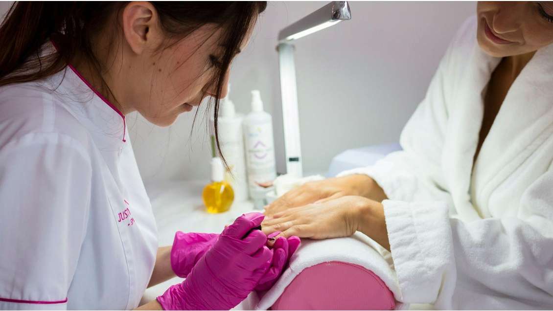 Cède bail salon de beauté coiffure Montpellier