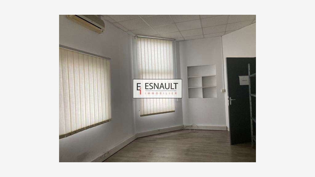 Vente local mixte 510m² à Montpellier  A9