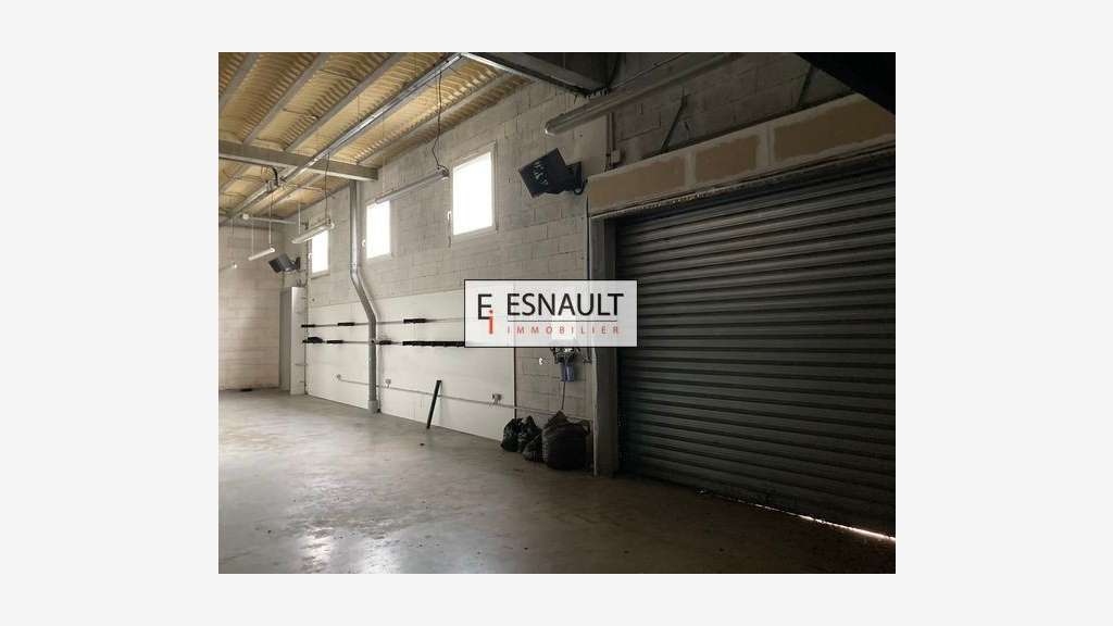 Vente local mixte 510m² à Montpellier  A9