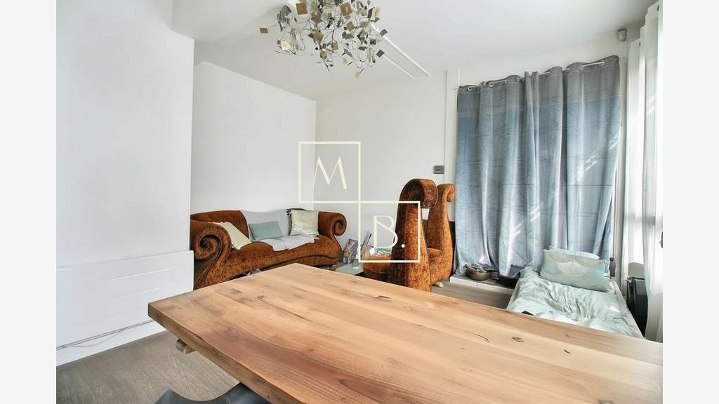 AV murs commerciaux 150m² Montpellier Gambetta