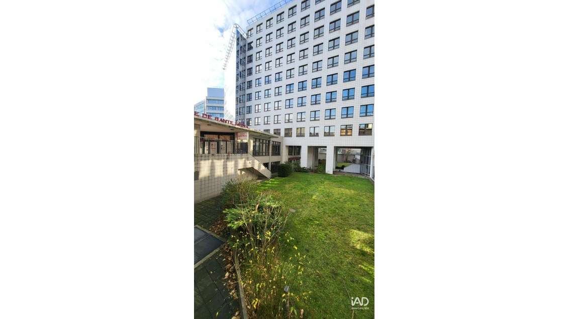 Local commercial à Montreuil