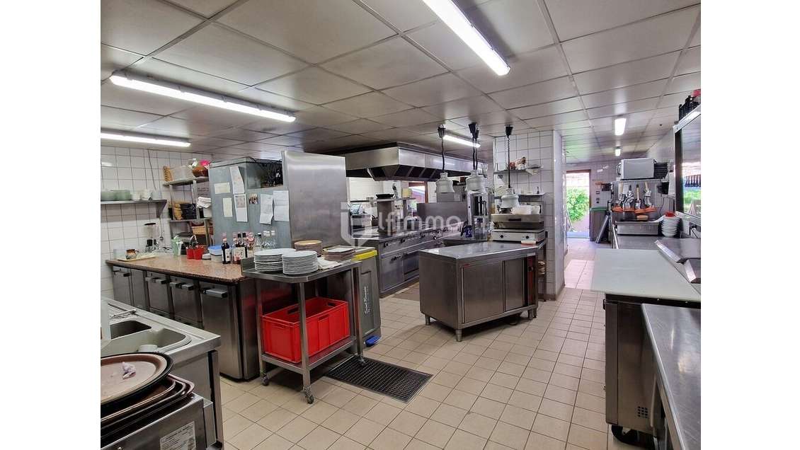 Fonds de commerce hôtel-restaurant