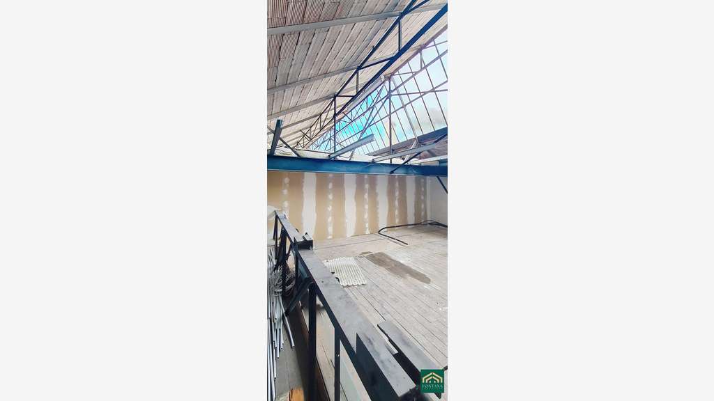 Cède local commercial 112m² fort potentiel Moulins