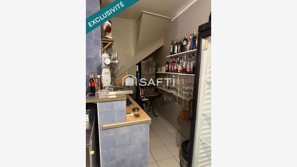 AV mur commercial 116m² à Moustiers-Sainte-Marie