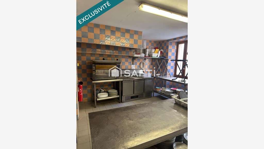 AV mur commercial 116m² à Moustiers-Sainte-Marie