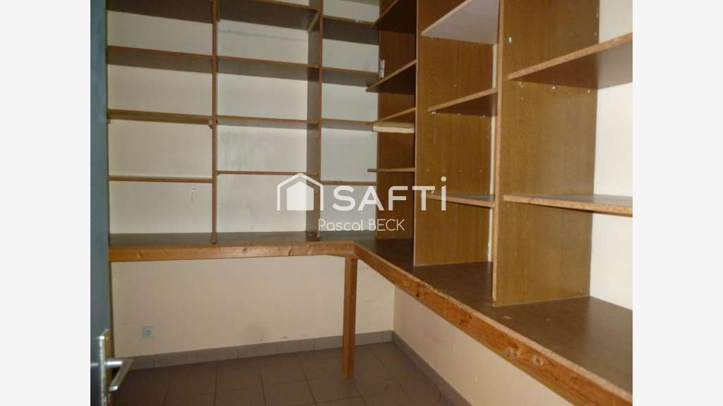 Local 220m² avec espace boutique sur Nancy