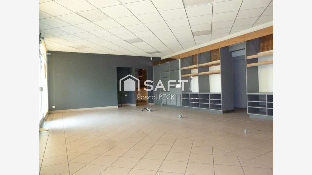 Local 220m² avec espace boutique sur Nancy