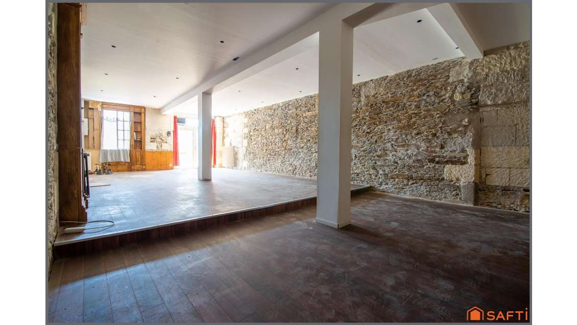 Murs commerciaux 6 pièces 233m² Nantes Ile Feydeau