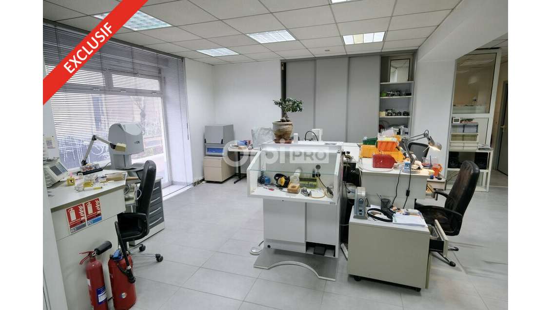 AV local commercial 78m² en plein coeur de Nantes