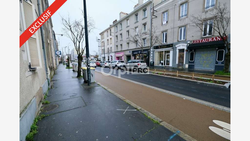AV local commercial 78m² en plein coeur de Nantes