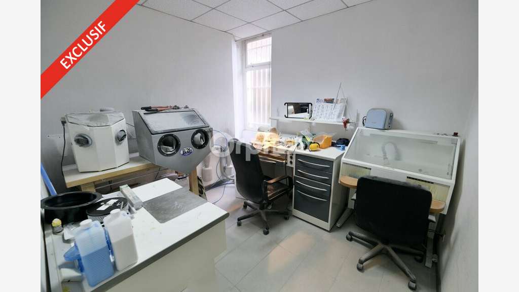 AV local commercial 78m² en plein coeur de Nantes
