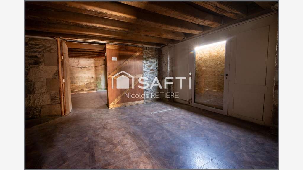 Murs Commerciaux 6 pièces 233m² Ile Feydeau 